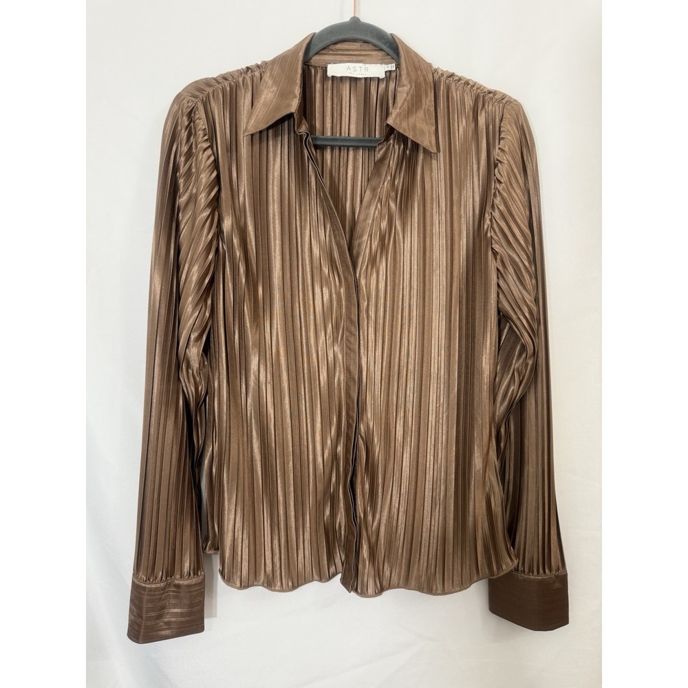 ASTR The Label Brown Satin Pleated Long Sleeve Top Button Down Womens Size M